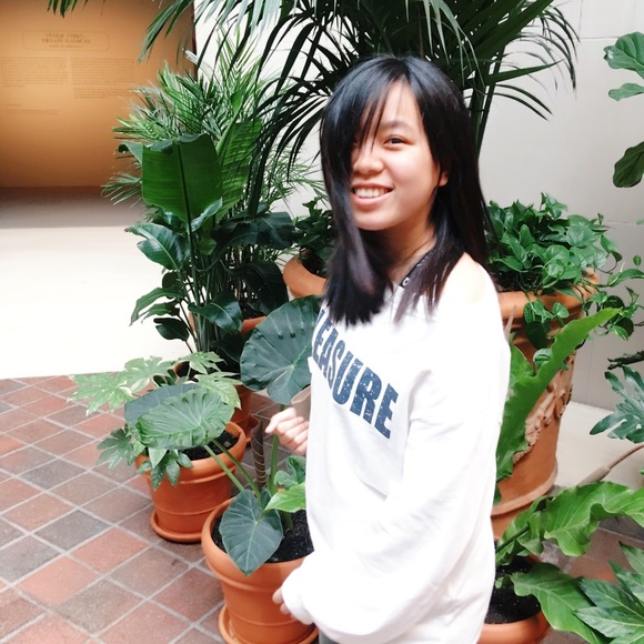 Meet your Posher, Paula - Picture 1 of 1